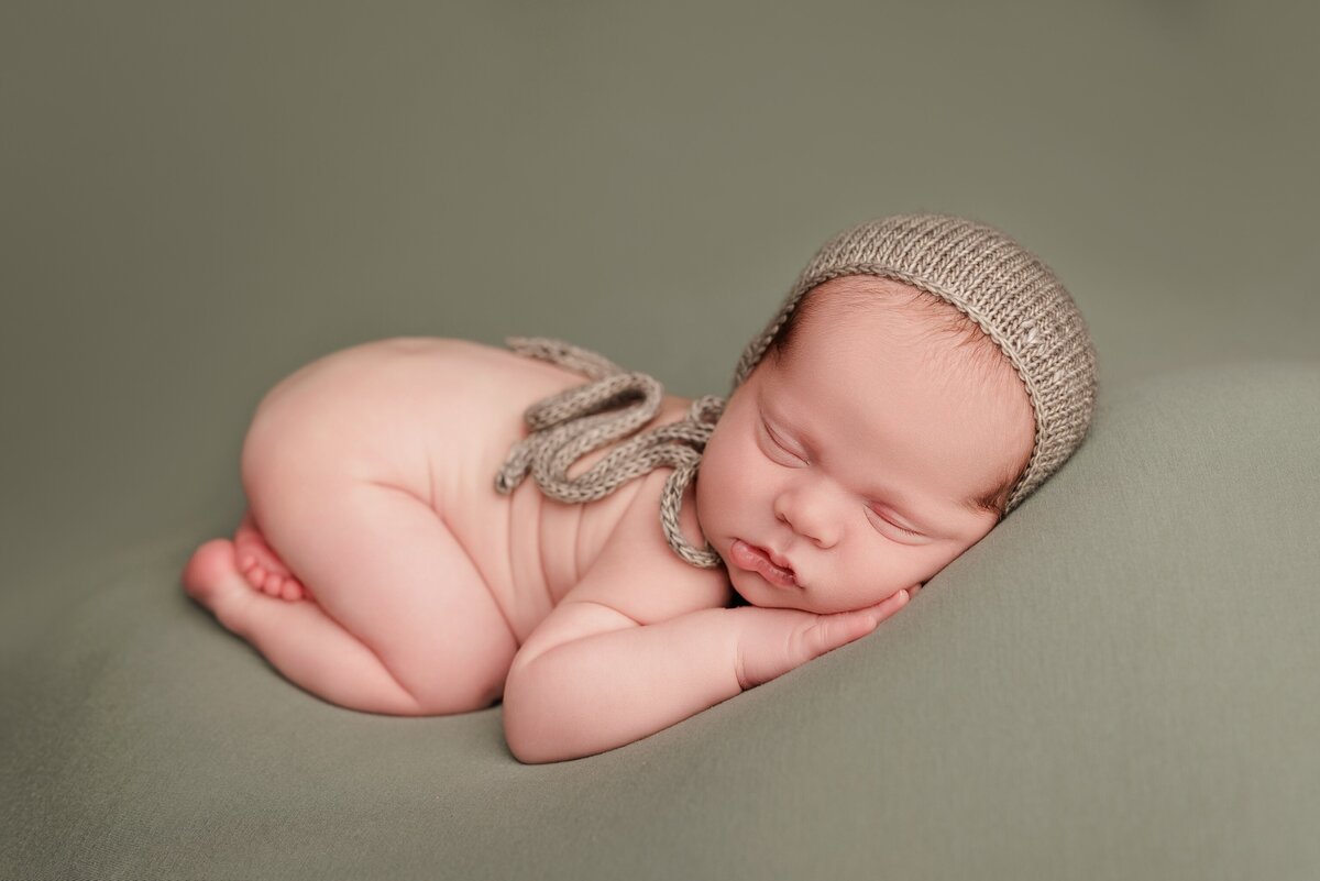 celebrating surrogacy newborn photoshoot,Beautiful newborn portraits in Elk Grove and Sacramento, capturing your baby's precious moments with simple elegance. Book your session today
