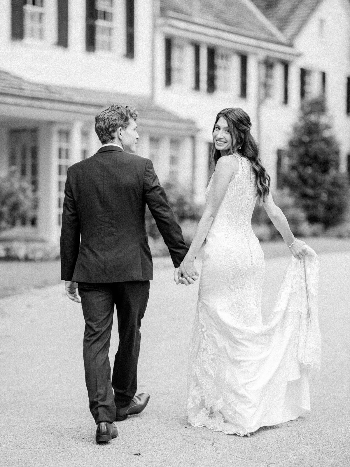 Philander-Chase-Knox-Estate-Wedding-Photographer-Bride-Groom-Photos_057