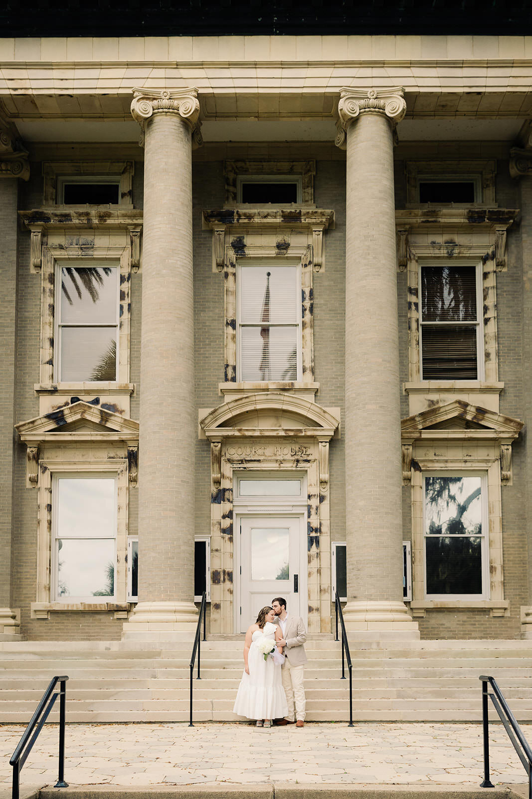 glynn-county-court-house-elopement-brunswick-georgia