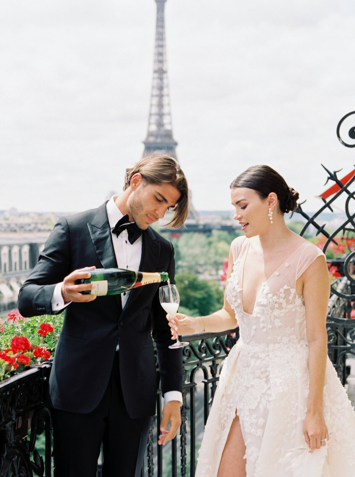 Paris Wedding - Janna Brown Photography