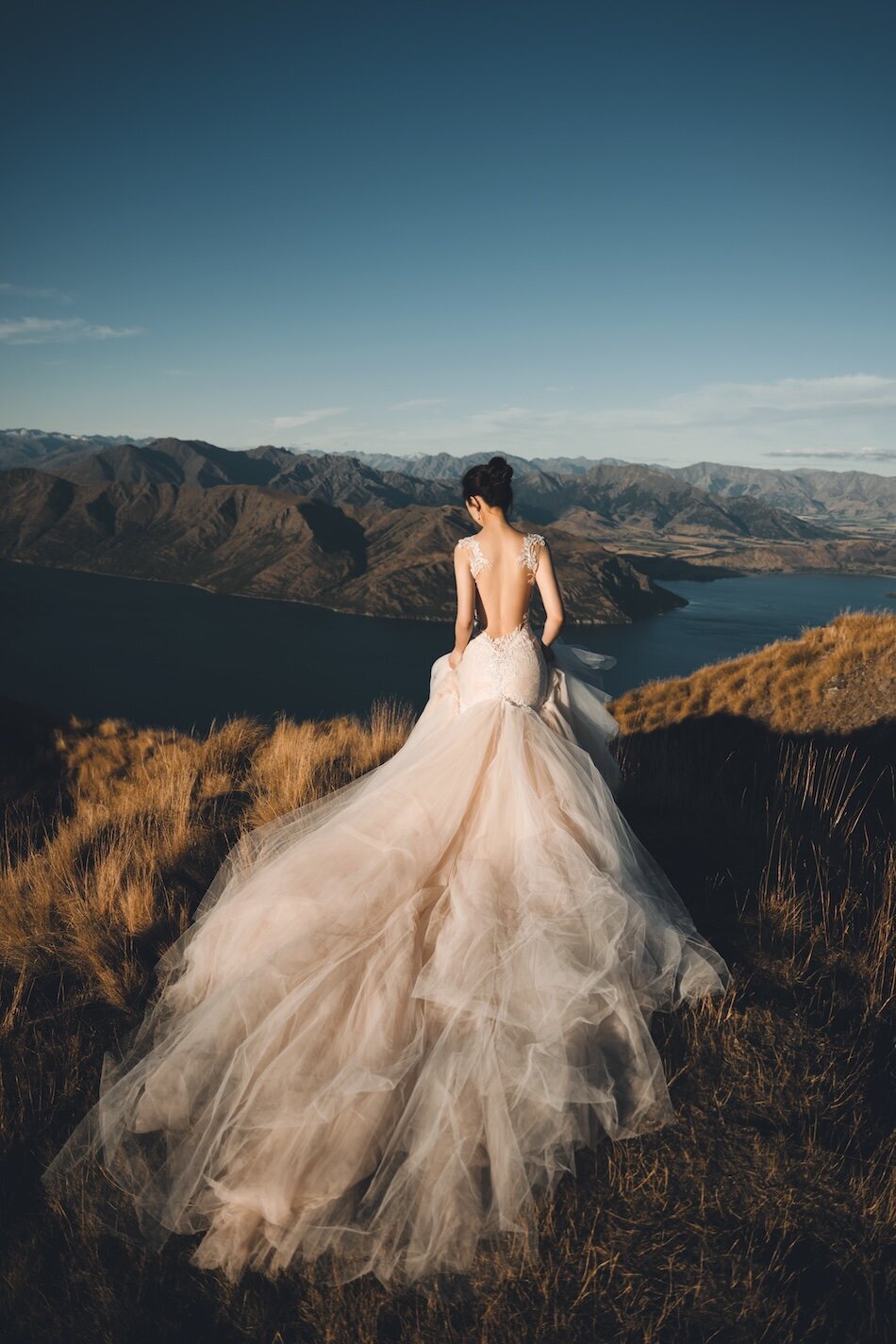 Pre-wedding photoshoot, Coromandel Peak, Wanaka.