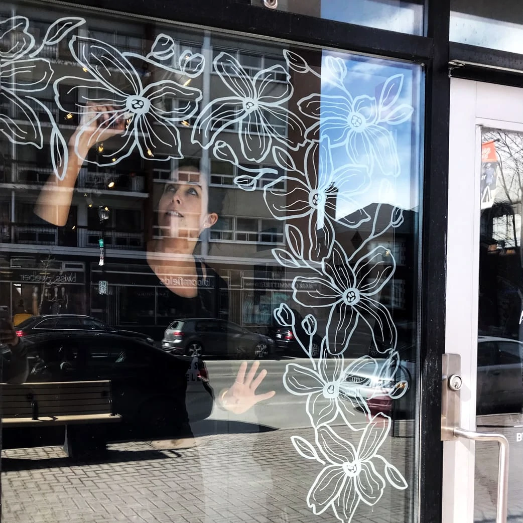 business-storefront-windows-decorations-art-murals-becca-courtice-ottawa-canada-03