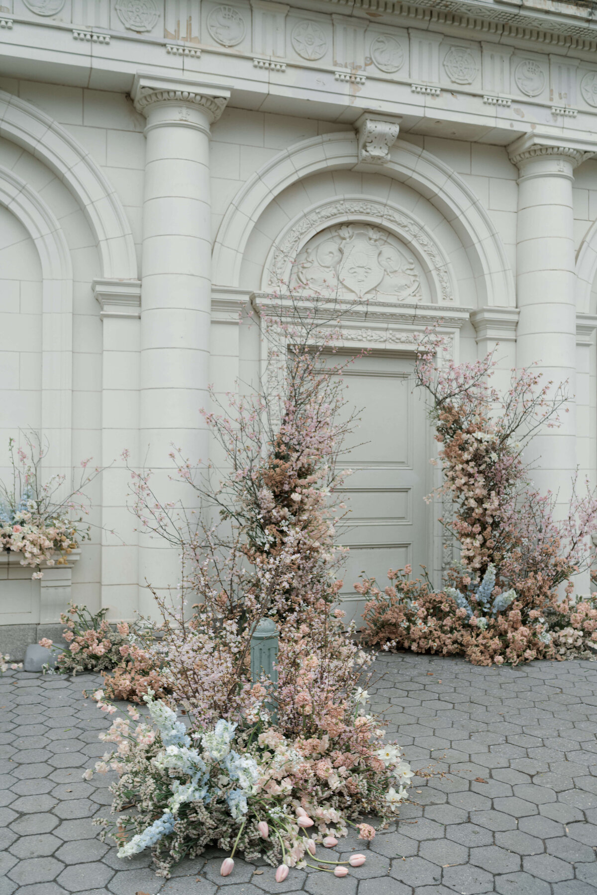 floral arch