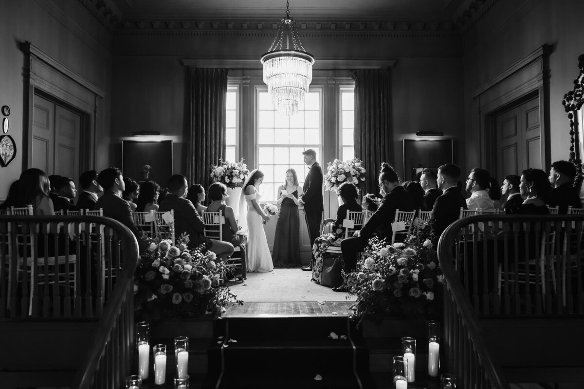 Nicole-Marcelle-Photography_080_gardiner-house-vanderbilt-hotel-newport-winter-wedding
