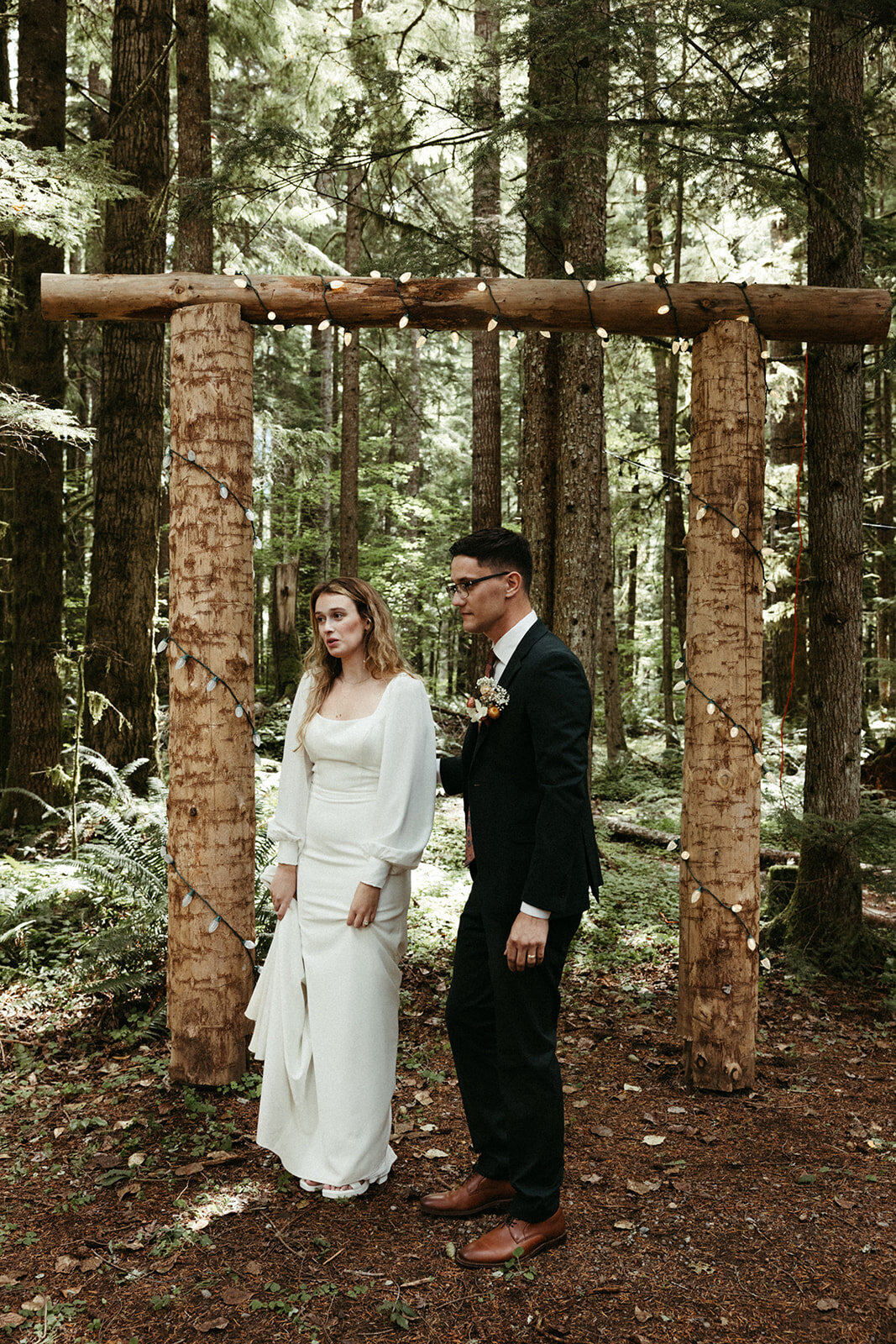 MtRainierSmallWedding-DallinHazard-359