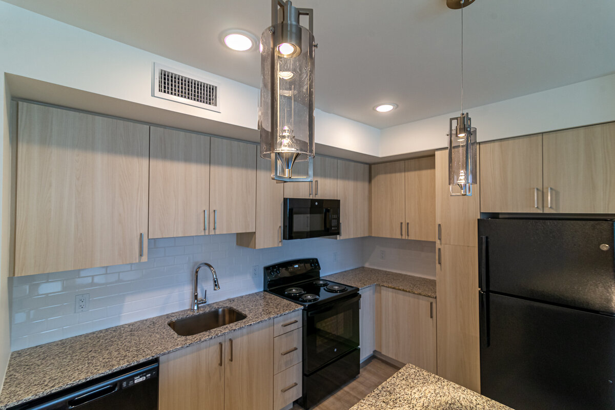 062524BERKELYPALMBEACH-99