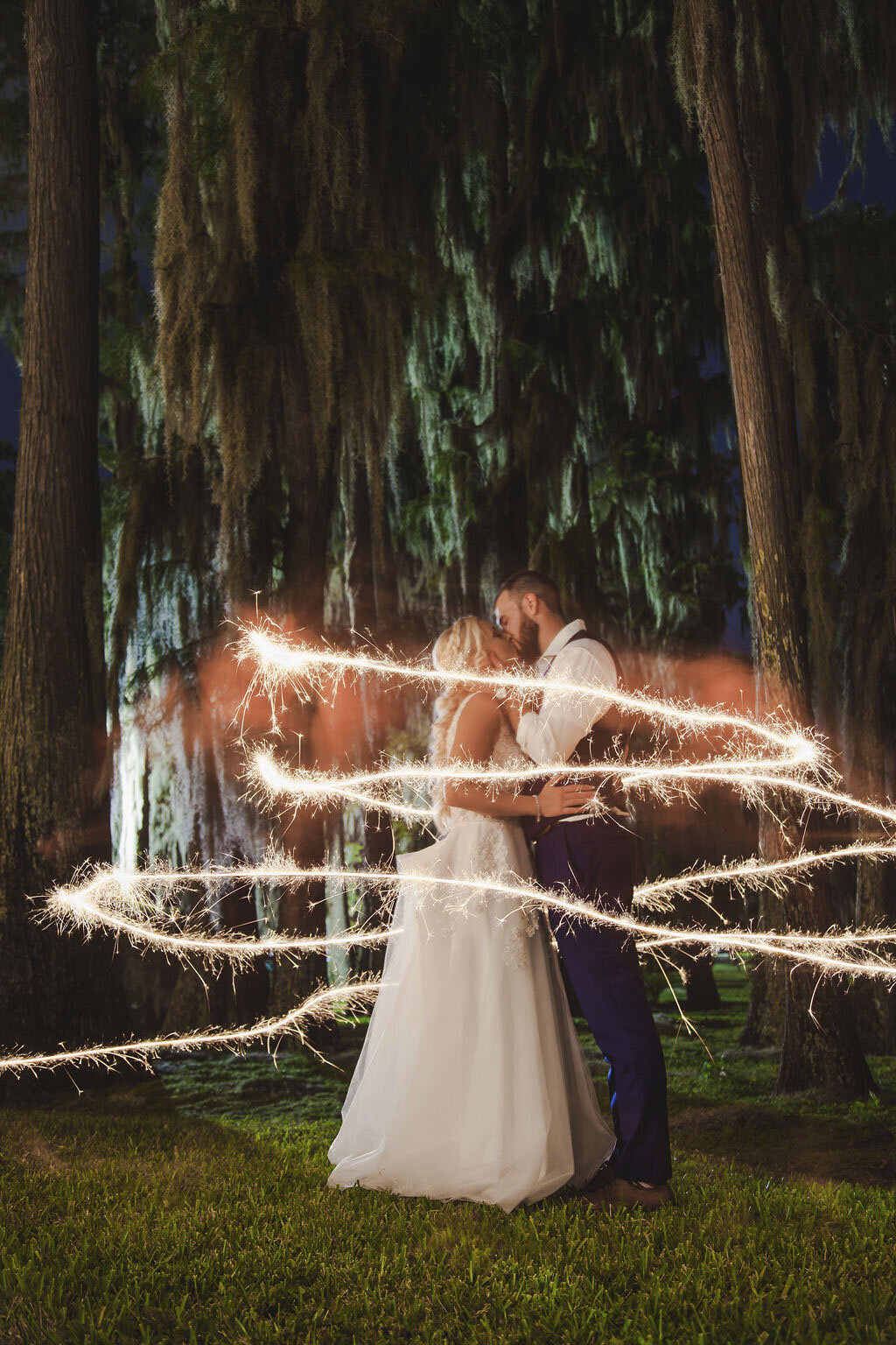 178 - HundredsofMoments-EmilyFurman-ChrisKrammer-Portraits211030-311-3729