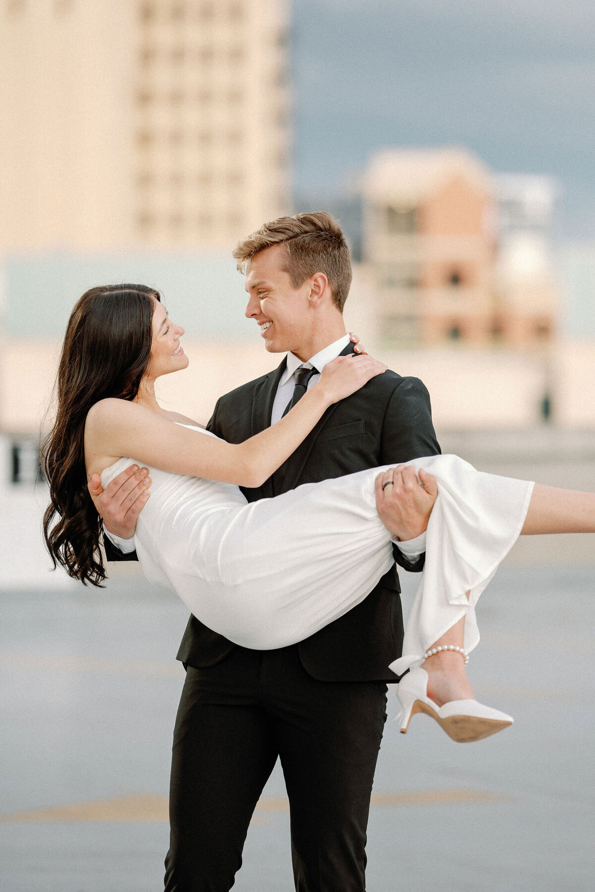 Grabd Rapids Engagement Session Amway 102