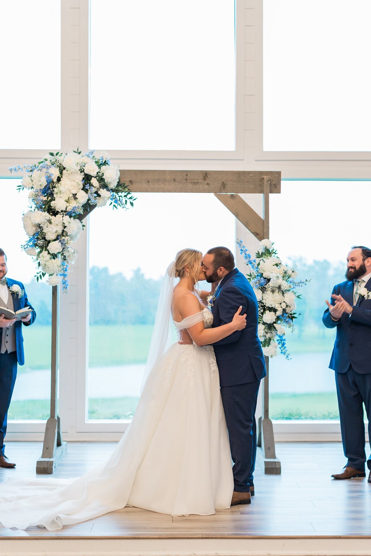 DanielleandAaronTheFarmhouseKristinNicholePhotography61