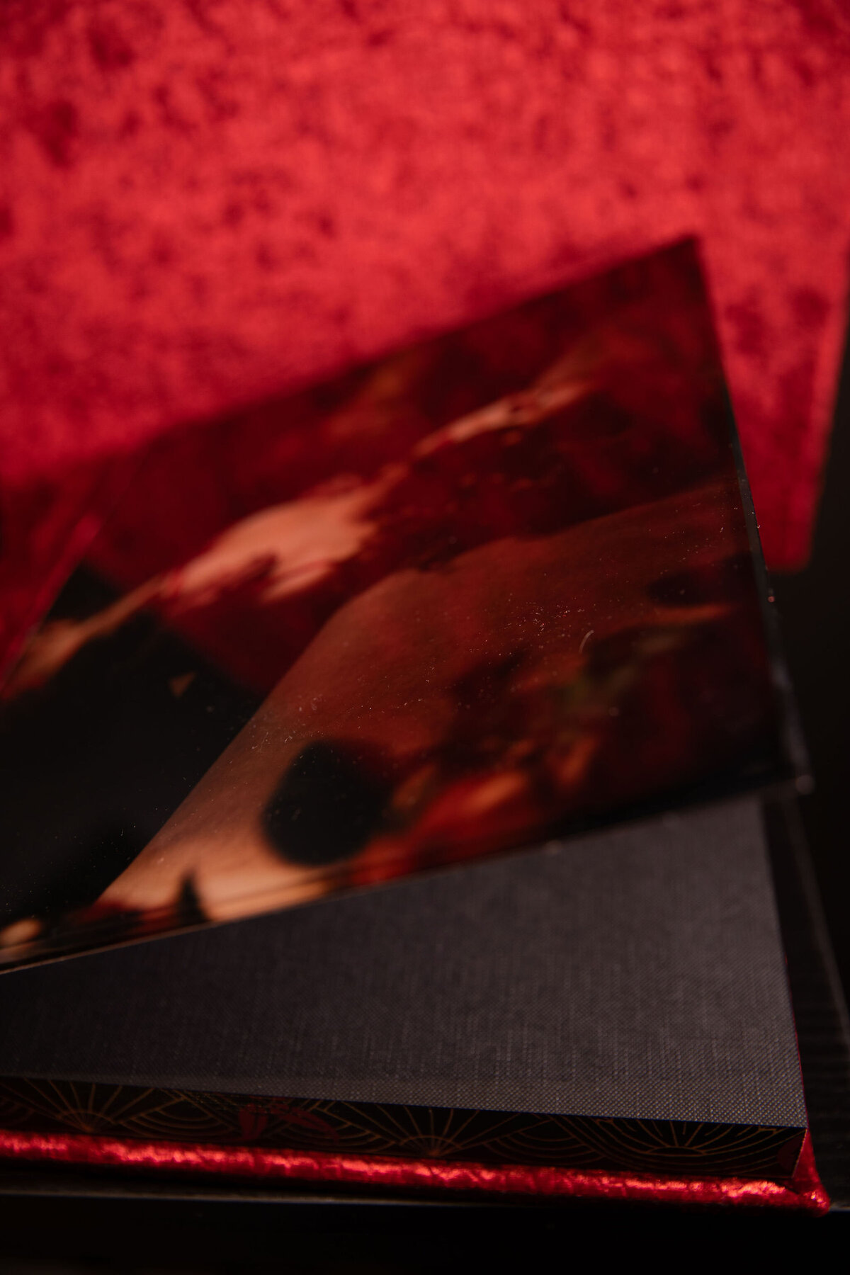 Luxury boudoir product keepsake capturing and preserving your treasured memories in Scottsdale, Arizona660