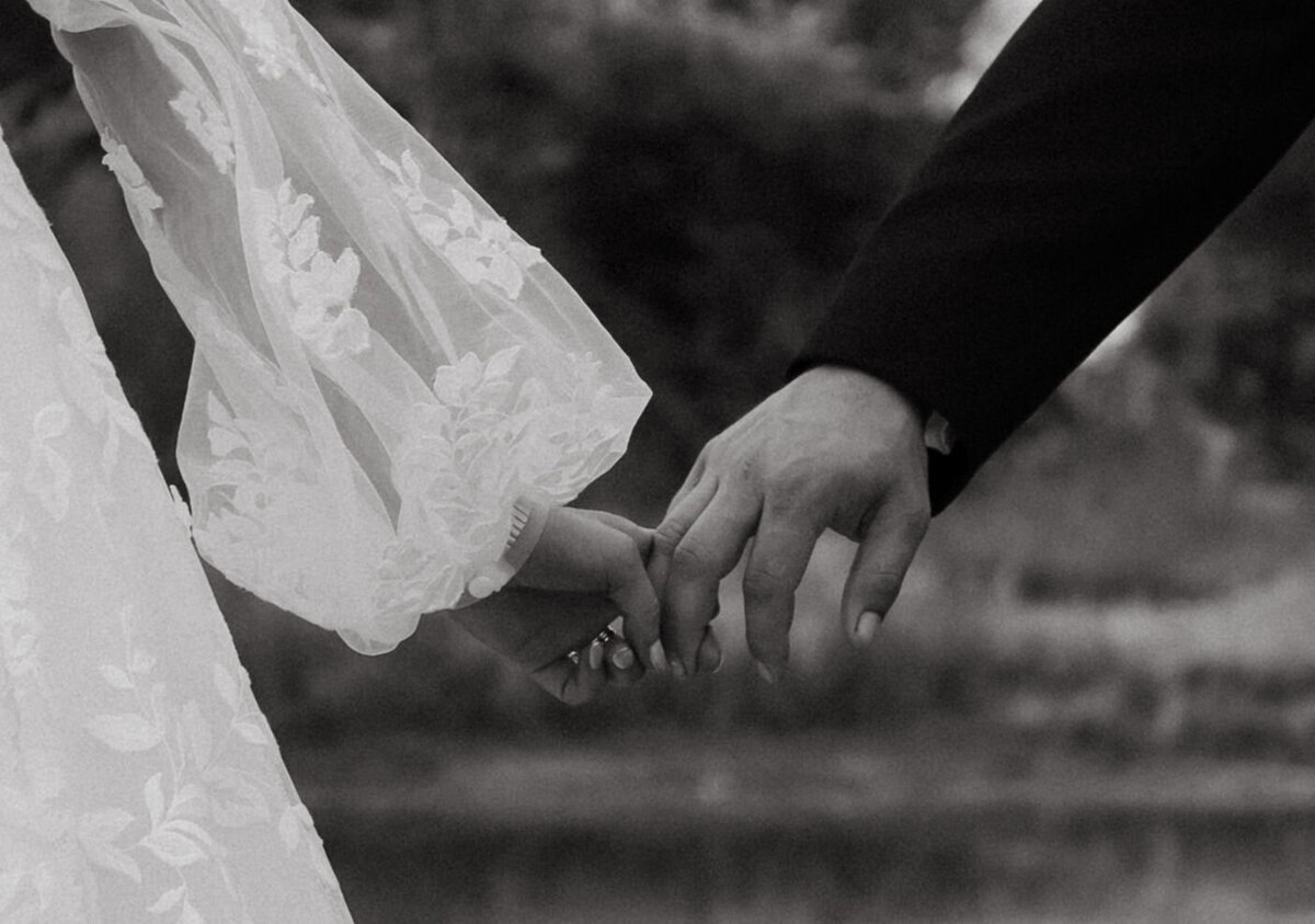 McDanielWedding_KenzieReiss_KenzieCaptures_JoplinMOWeddingPhotographer-147
