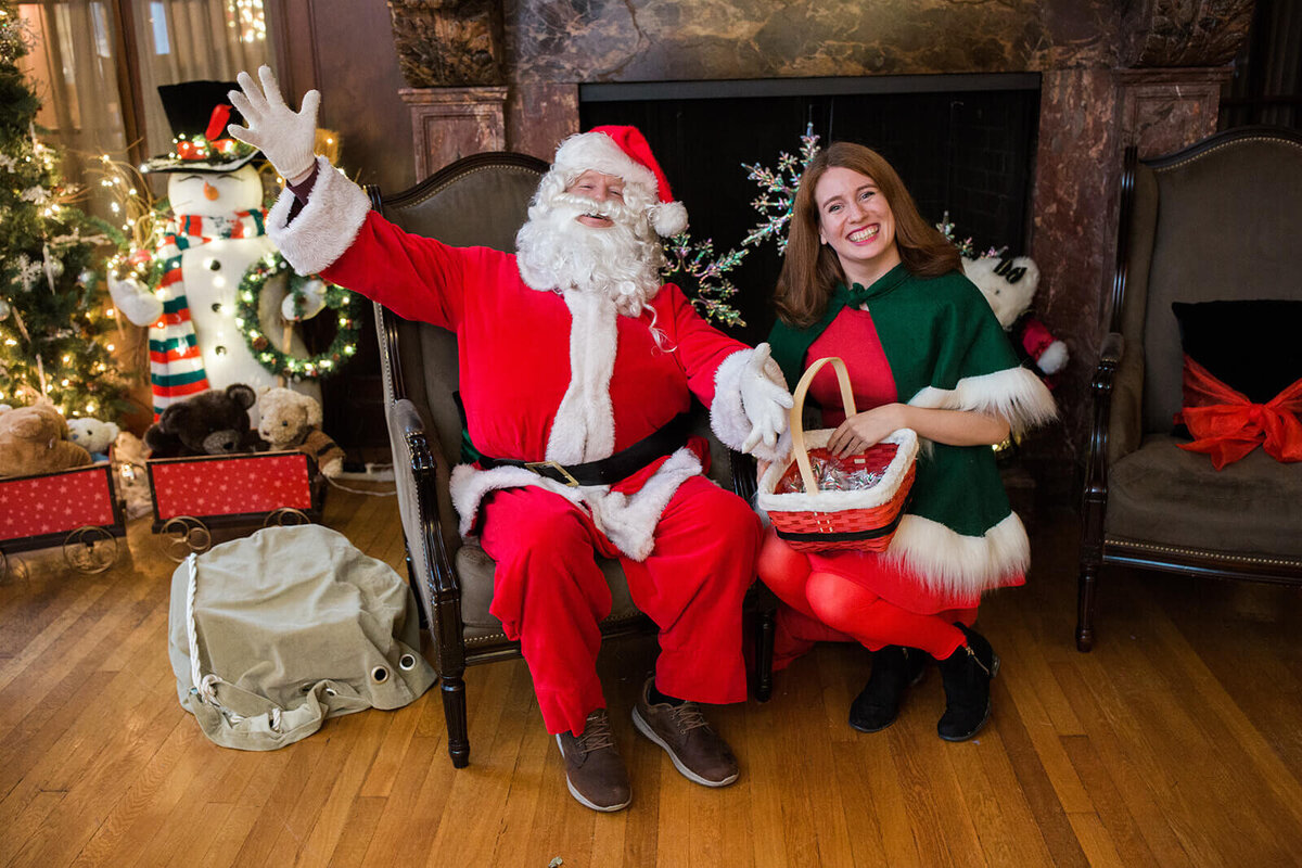 Vancouver-photographer-thisisitstudios-Christmas-at-hycroft-2019-candids-075