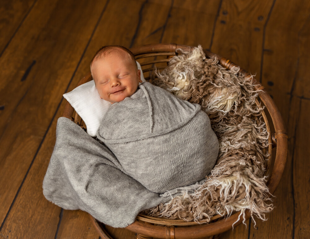newborn chair photo