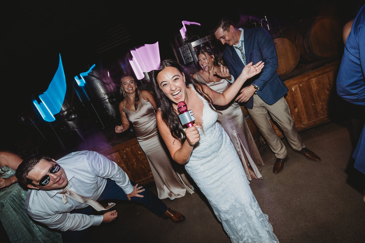 dance-floor-bride-music-ct-dj