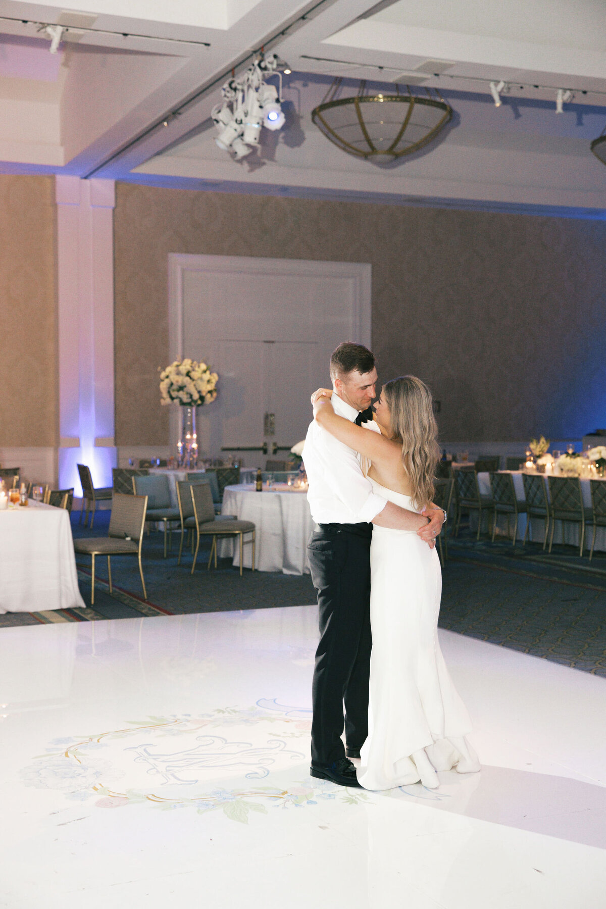 dallas-texas-arts-district-mansion-wedding-photography