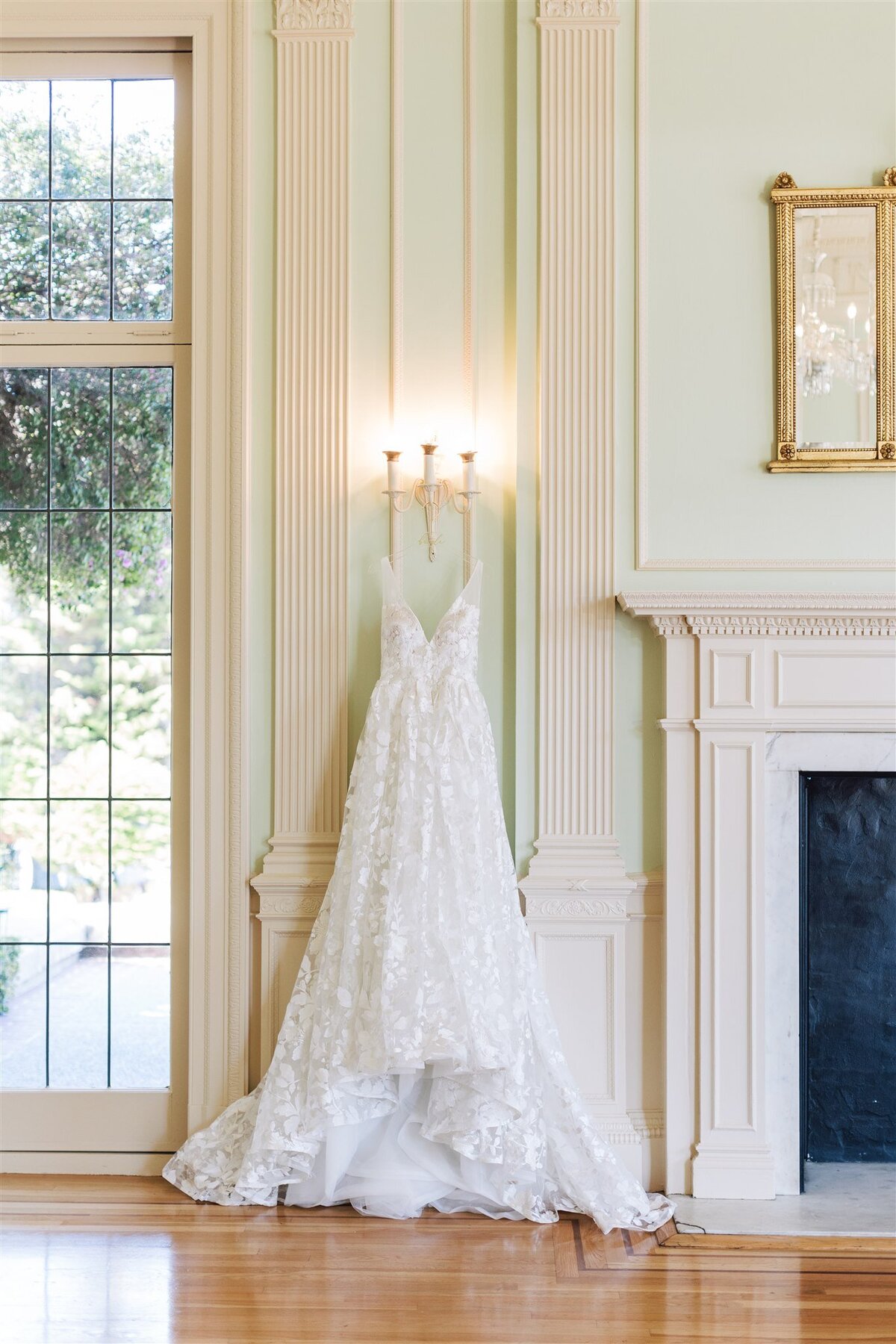 kohl-mansion-wedding-alyssa-johnny-ashley-carlascio-photography-0034