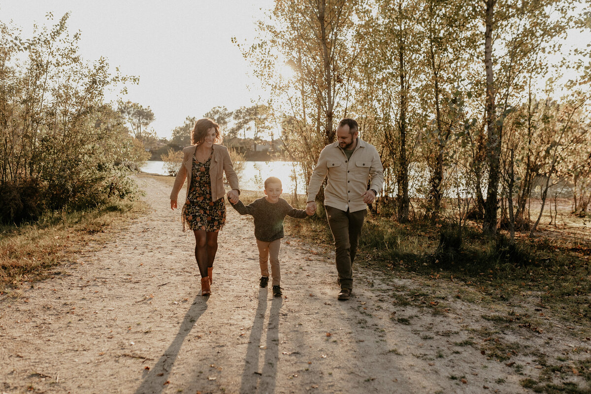 photographe-bordeaux-le-pian-médoc-castelnau-bruges-eysines-seance-famille-parempuyre-emeline-mingot-photographe-11-ludon