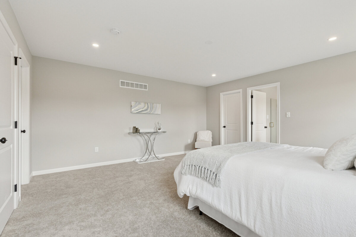 Kelly DeTommaso Elegant Transitions Vacant Home Staging Pennsburg and Harleysville (1)