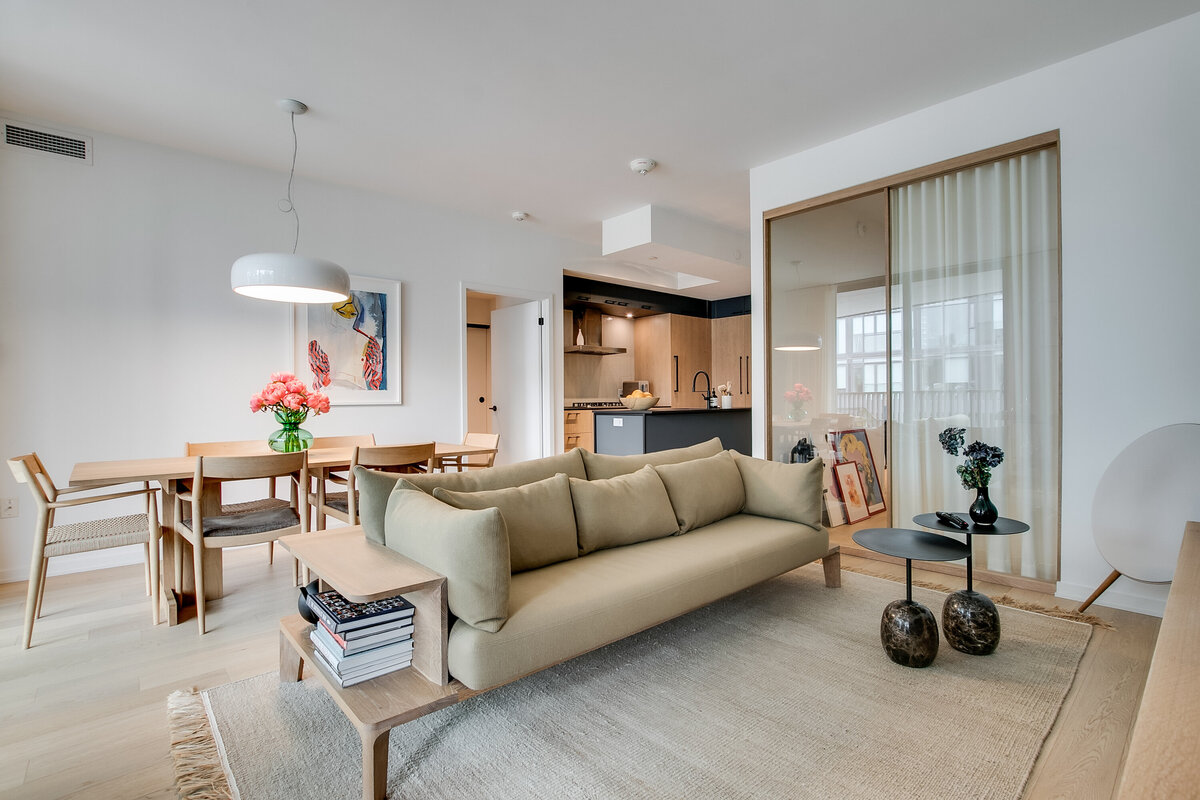 018_Living Room