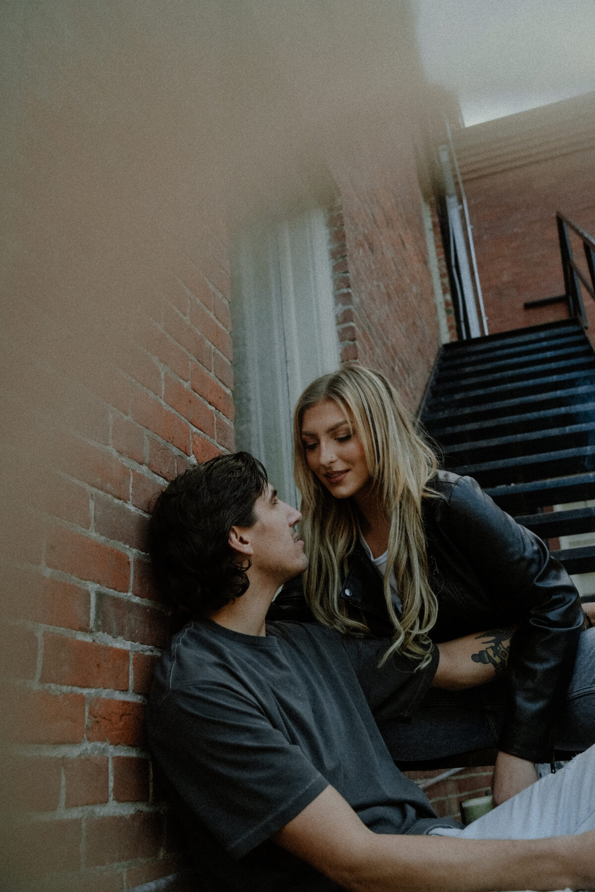 An editorial-style couples session in Washington, blending fine art photography with cinematic storytelling.