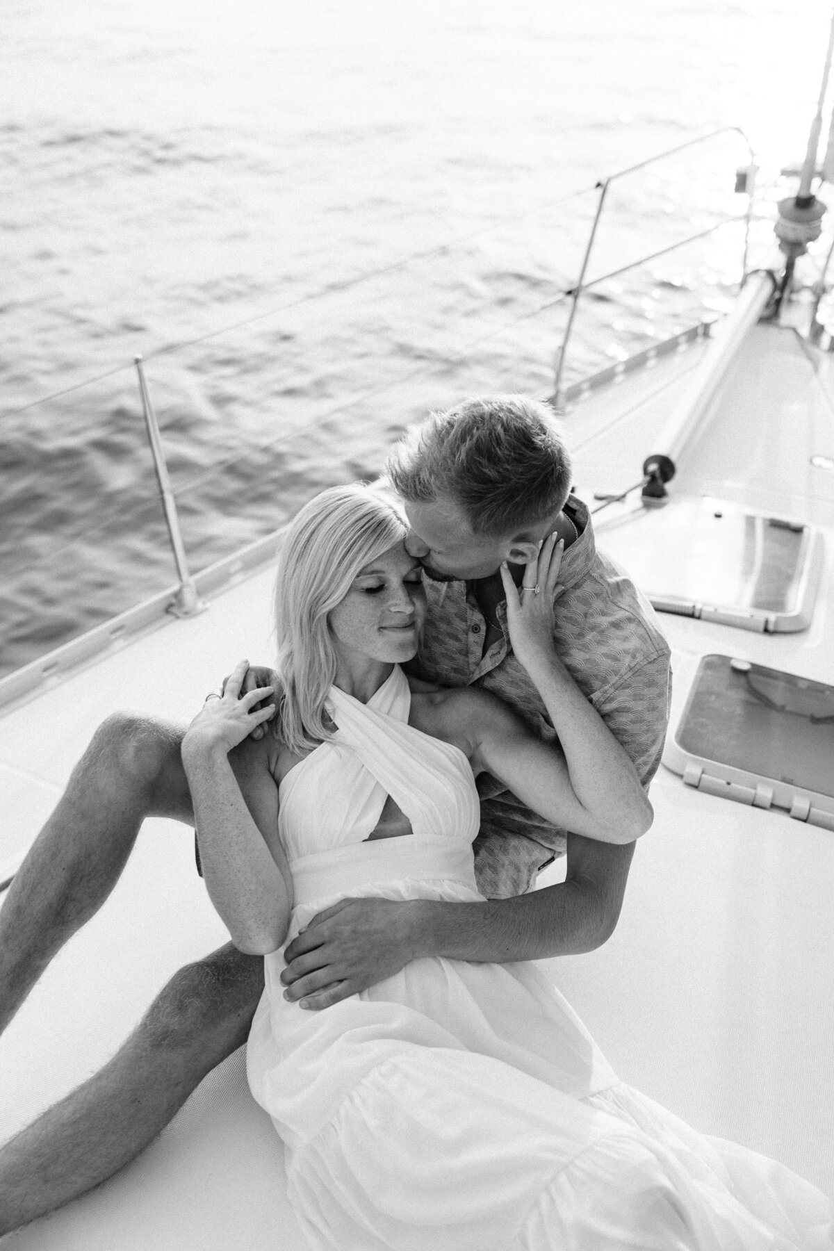 K+T Sailboat Lake Michigan Engagement Photos 5