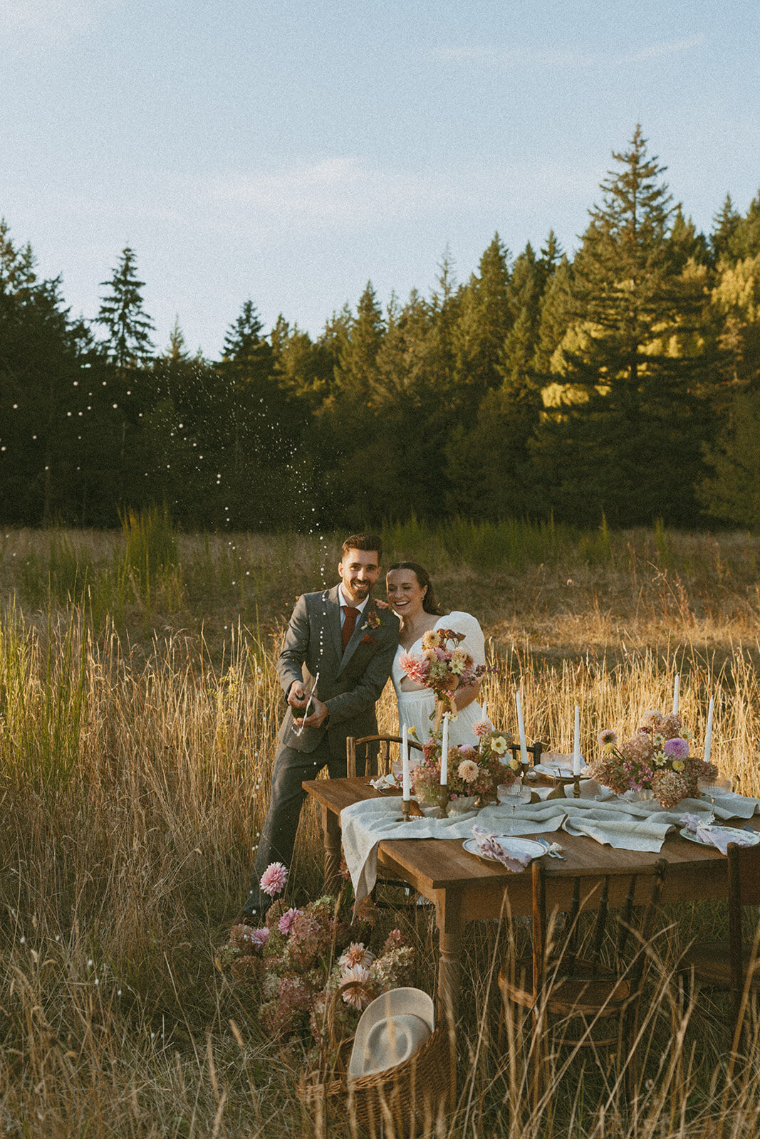 Emily-Noelle-Photo-Wedding-Photos-Wind-Mountain-Ranch-Oregon-00781