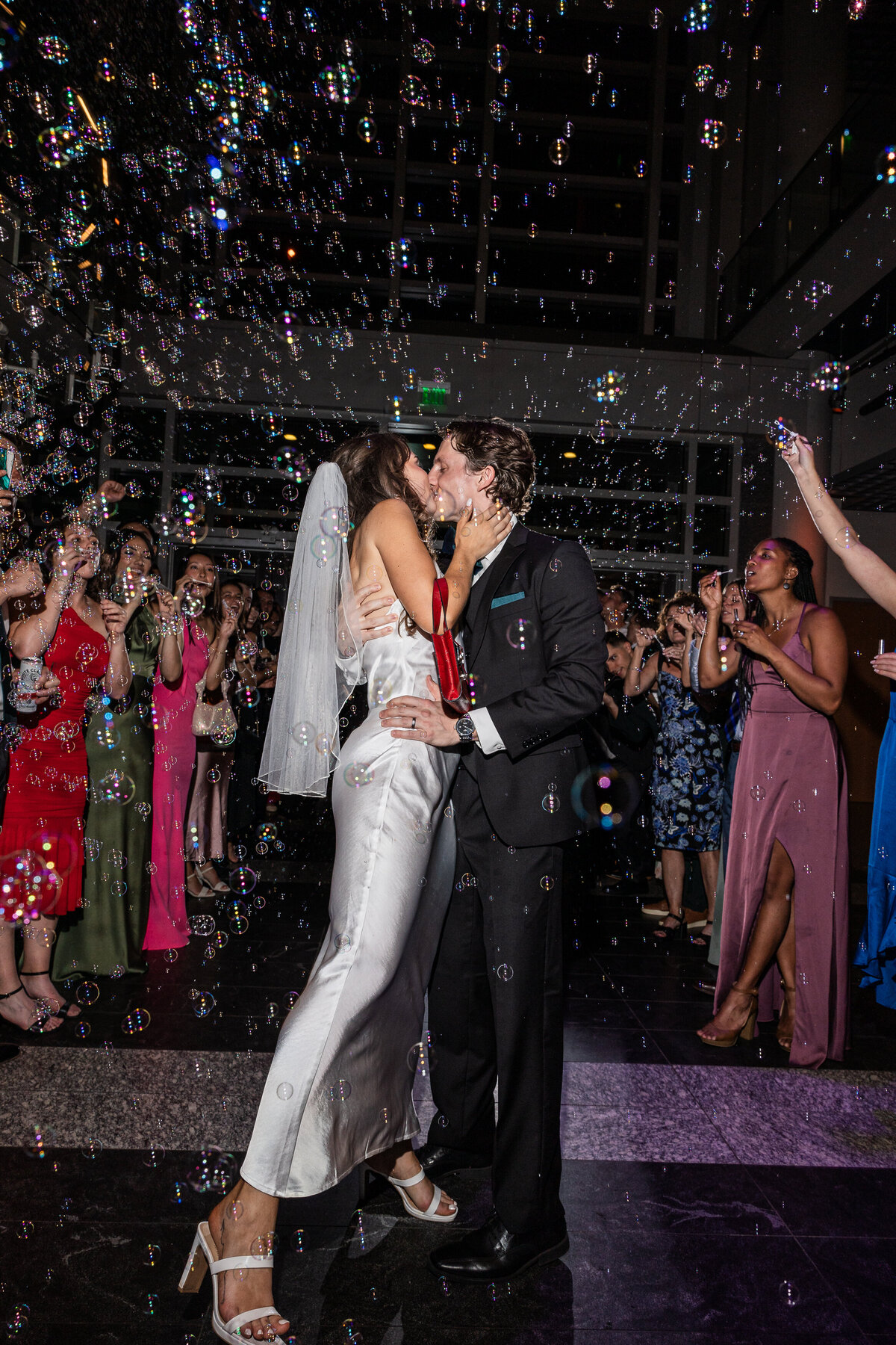 dove&fox_modern_editorial_wedding_photography_i&q_25