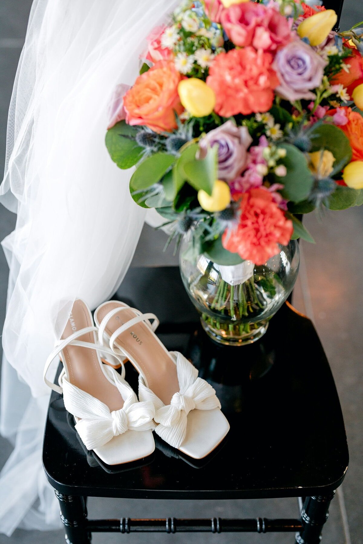 bouquet-veil-detail