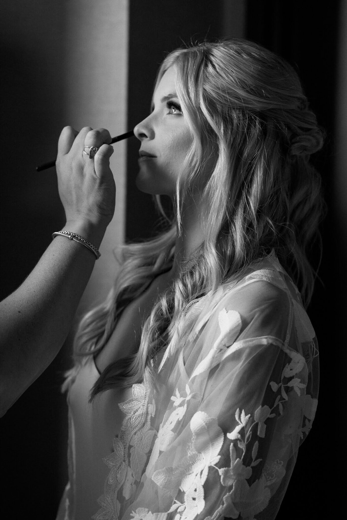 Jack-and-Julia-6.16.2023-Nichole-Babiez-Photography-Chicago-Illinois-wedding-photographer-bridgeport-art-center-downtown-wrigley-building-union-station-couples-wedding-party-portraits-reception-candid-luxury-downtown--7