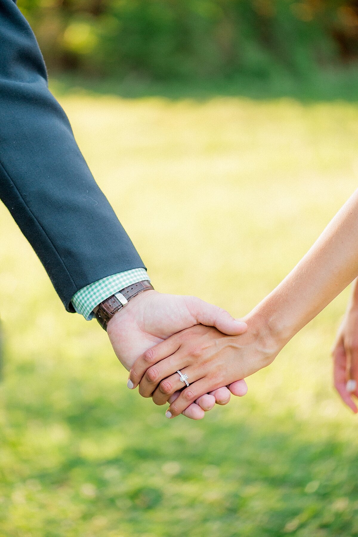 Philadelphia-Garden-Summer-Engagement-session-9 photo