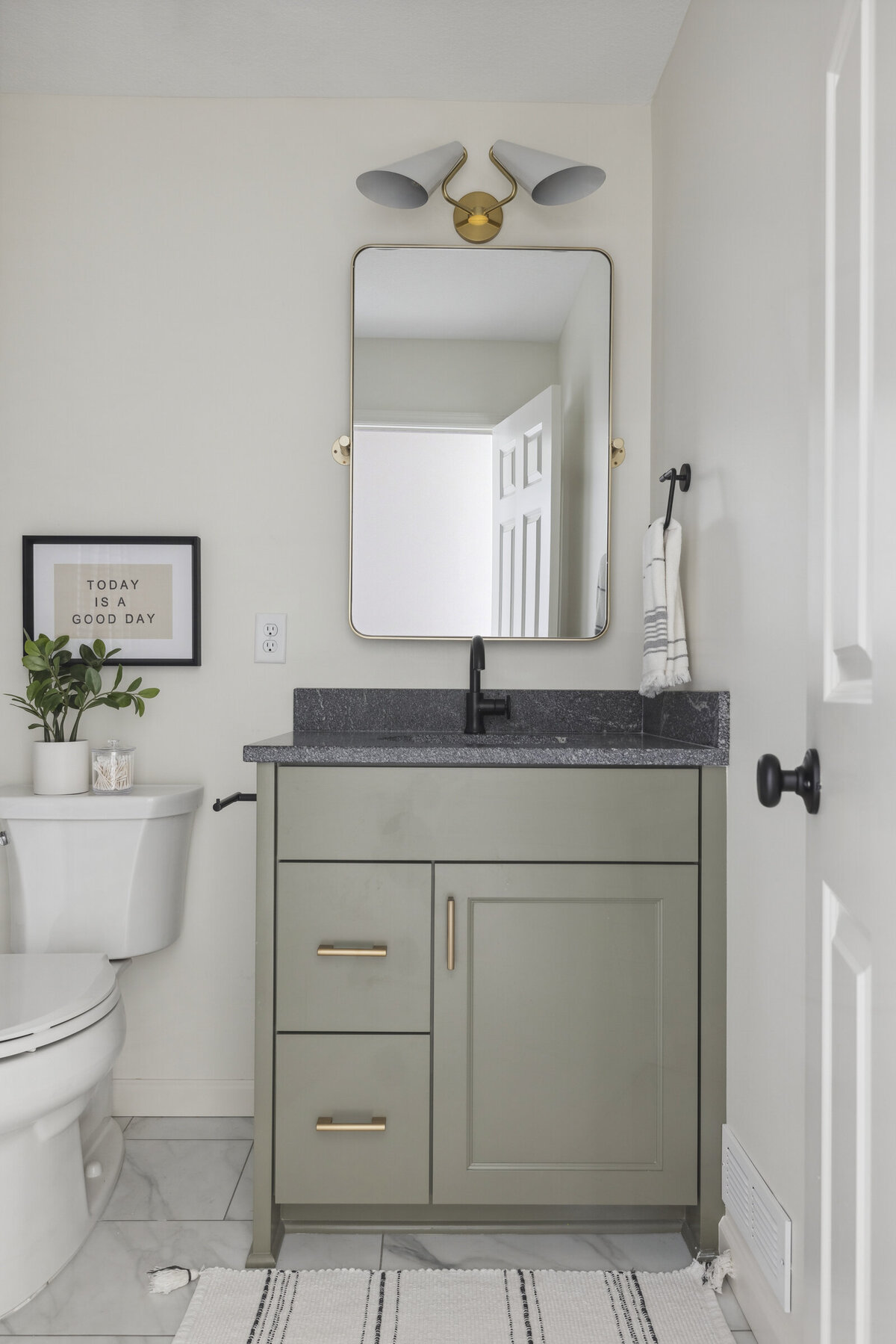 Alma Homes Lotus Lake Remodel39