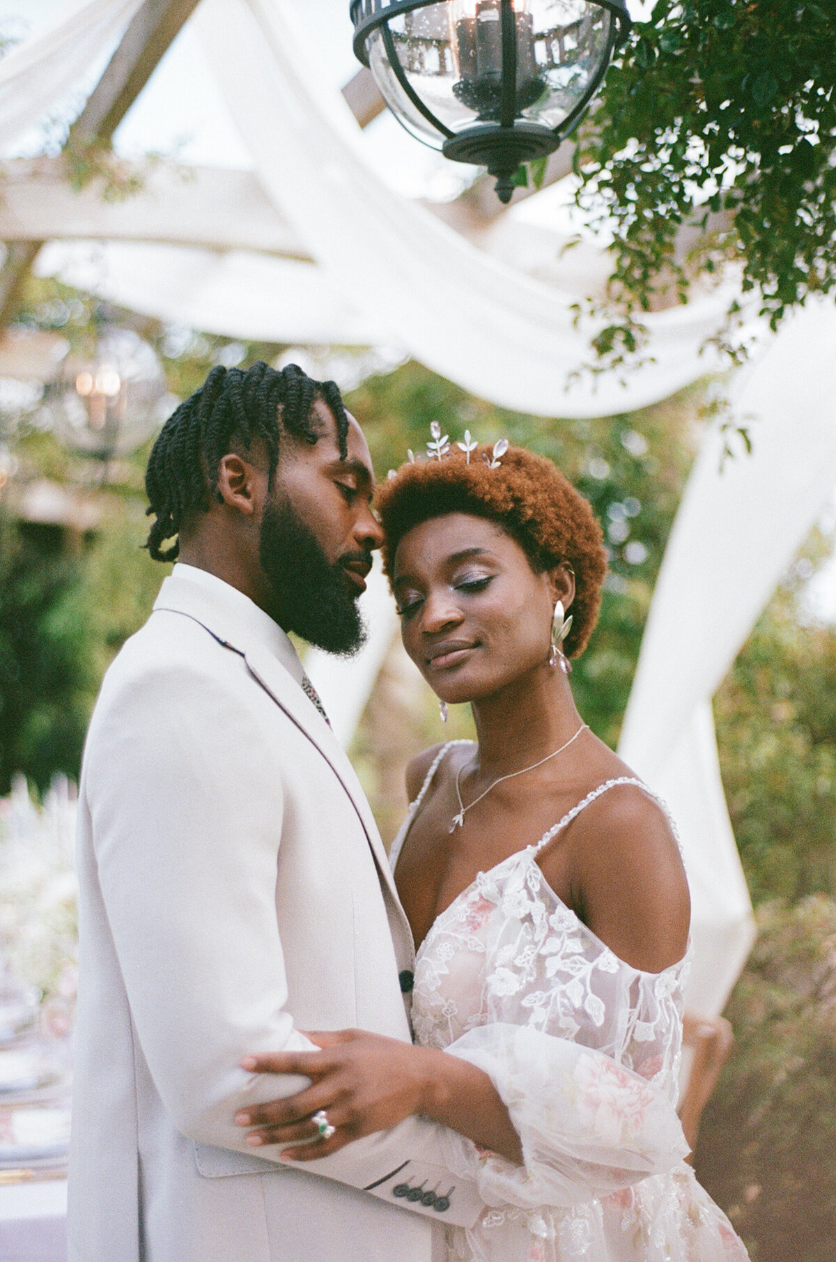 analogue 285 Wedding