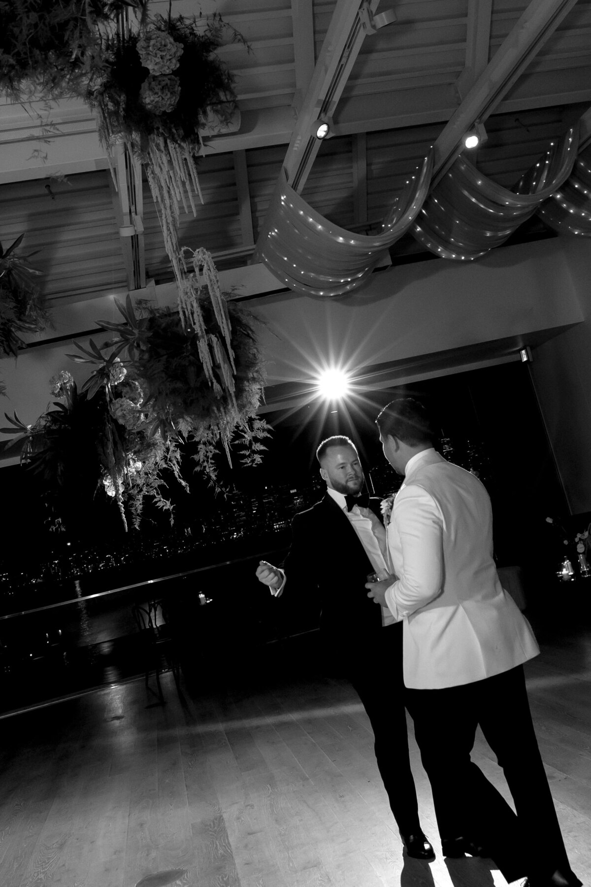 kathryn-mclaren-photo-the-polygon-vancovuer-queer-wedding-723