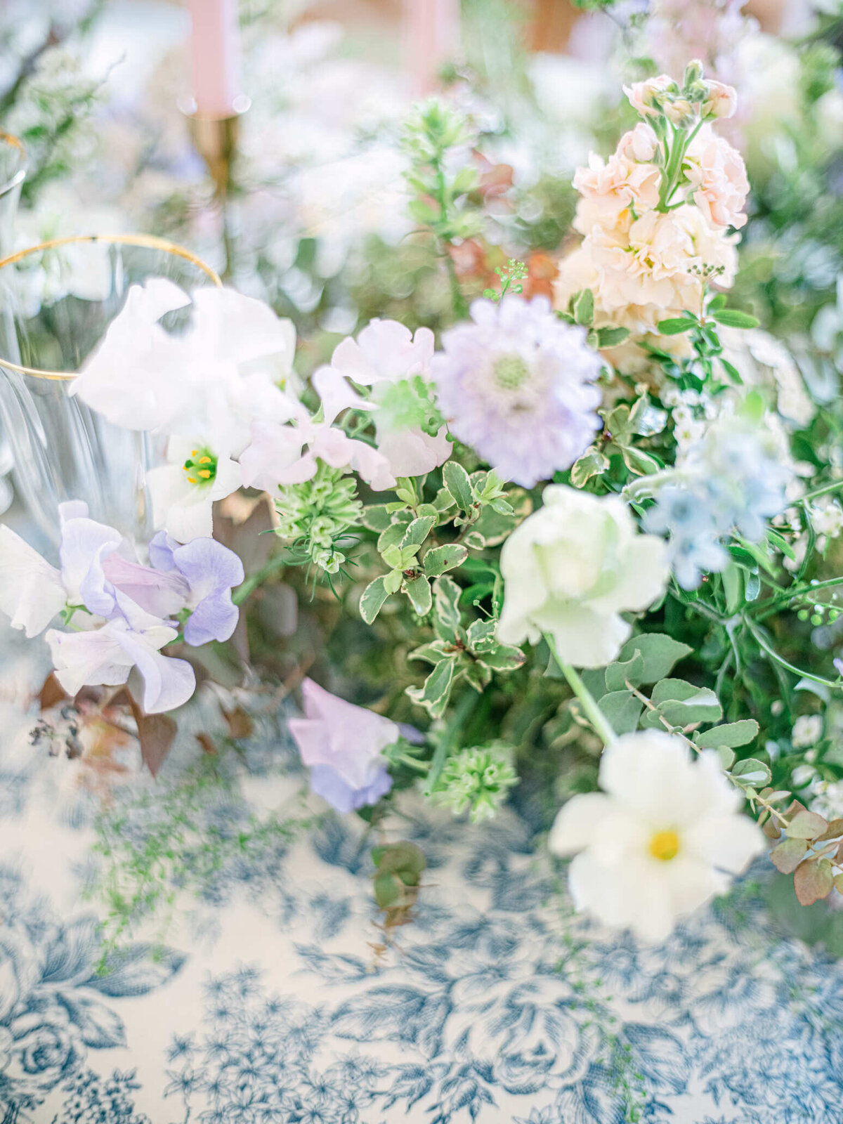 wedding-table-floral-design