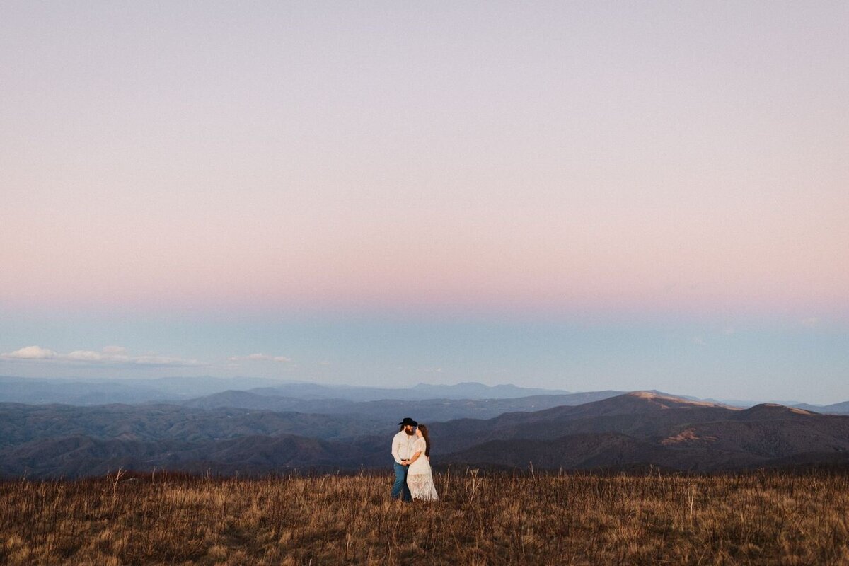 roan moutain engagement session