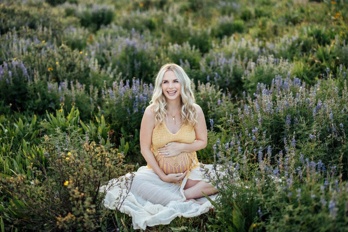 Estes_Park_Maternity_Photographers