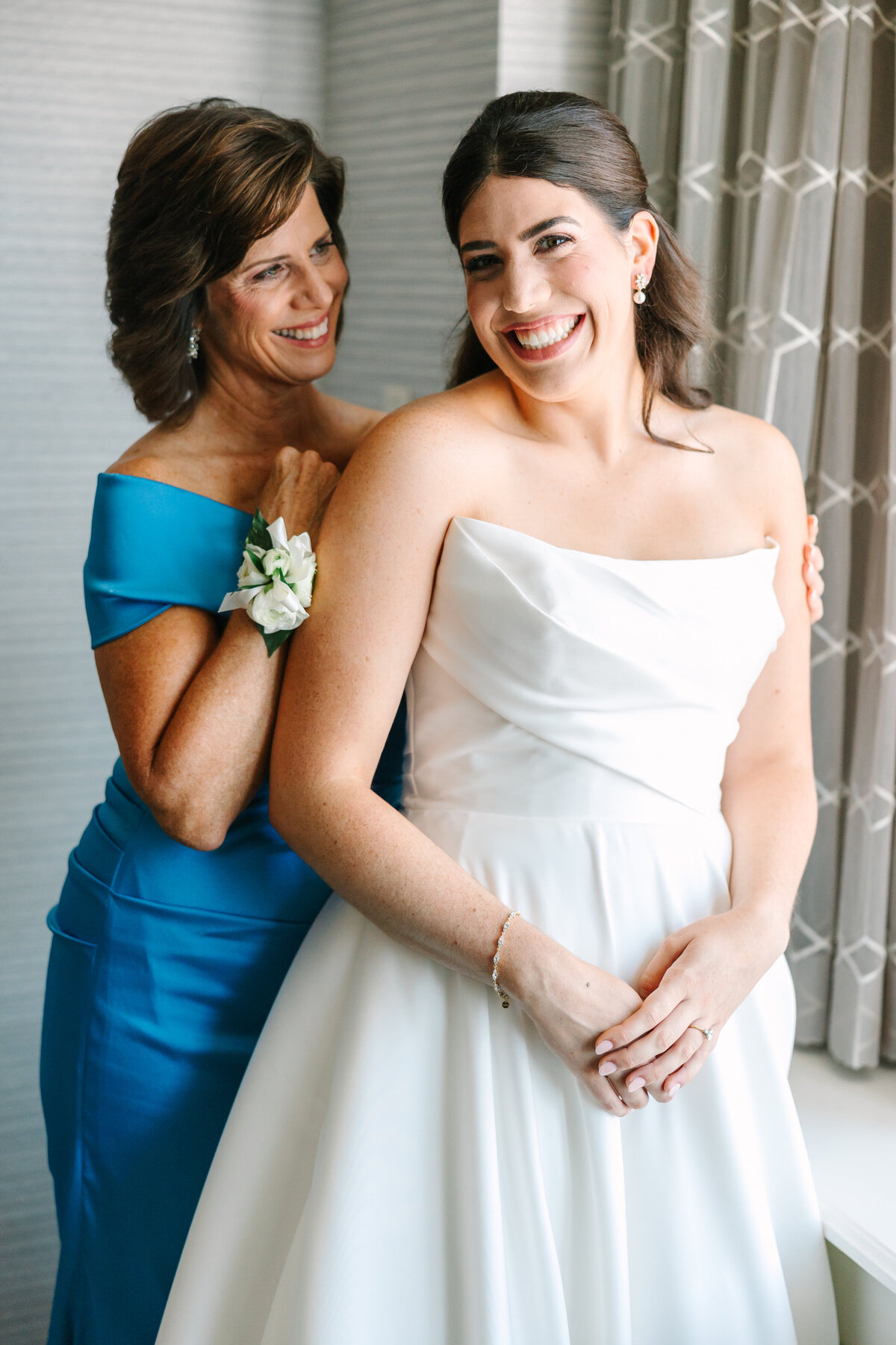 Chicago Luxury Wedding Photographer Lainie Arnold-5