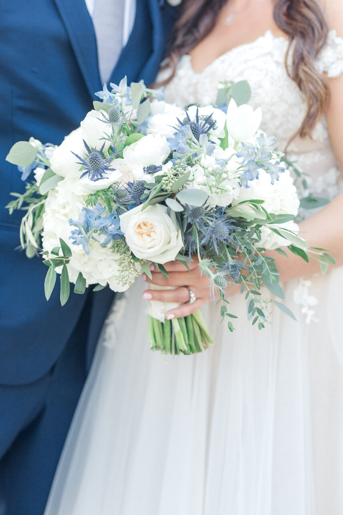 Close up photo of floral arrangement for Wickliffe South Carolina wedding.