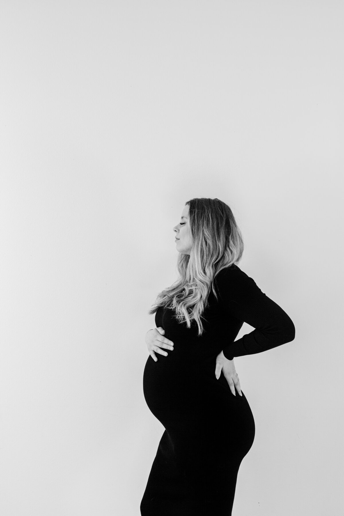 Bills Maternity Session-Home Studio Photography-Something Minted and More-10