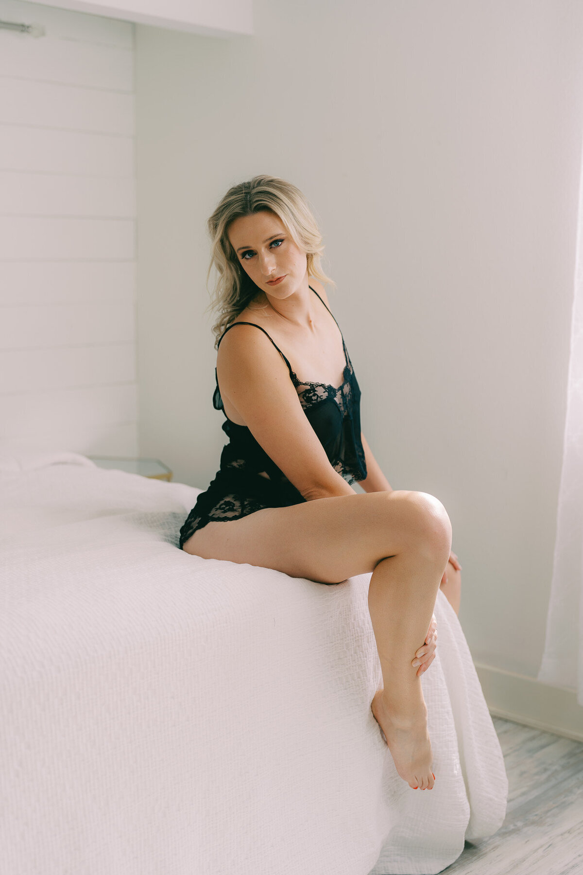 Austin-Boudoir-Photographer-Faith-and-Fire-Photos-3