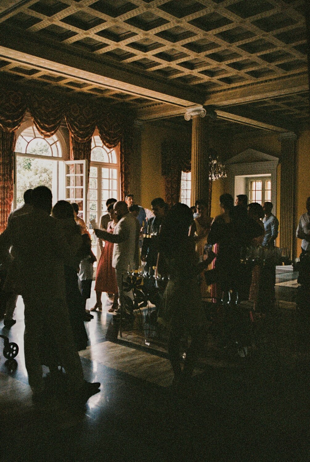 rimini-emilia-romagna-destination-wedding-35mm-film-analog-stefano-degirmenci_0062