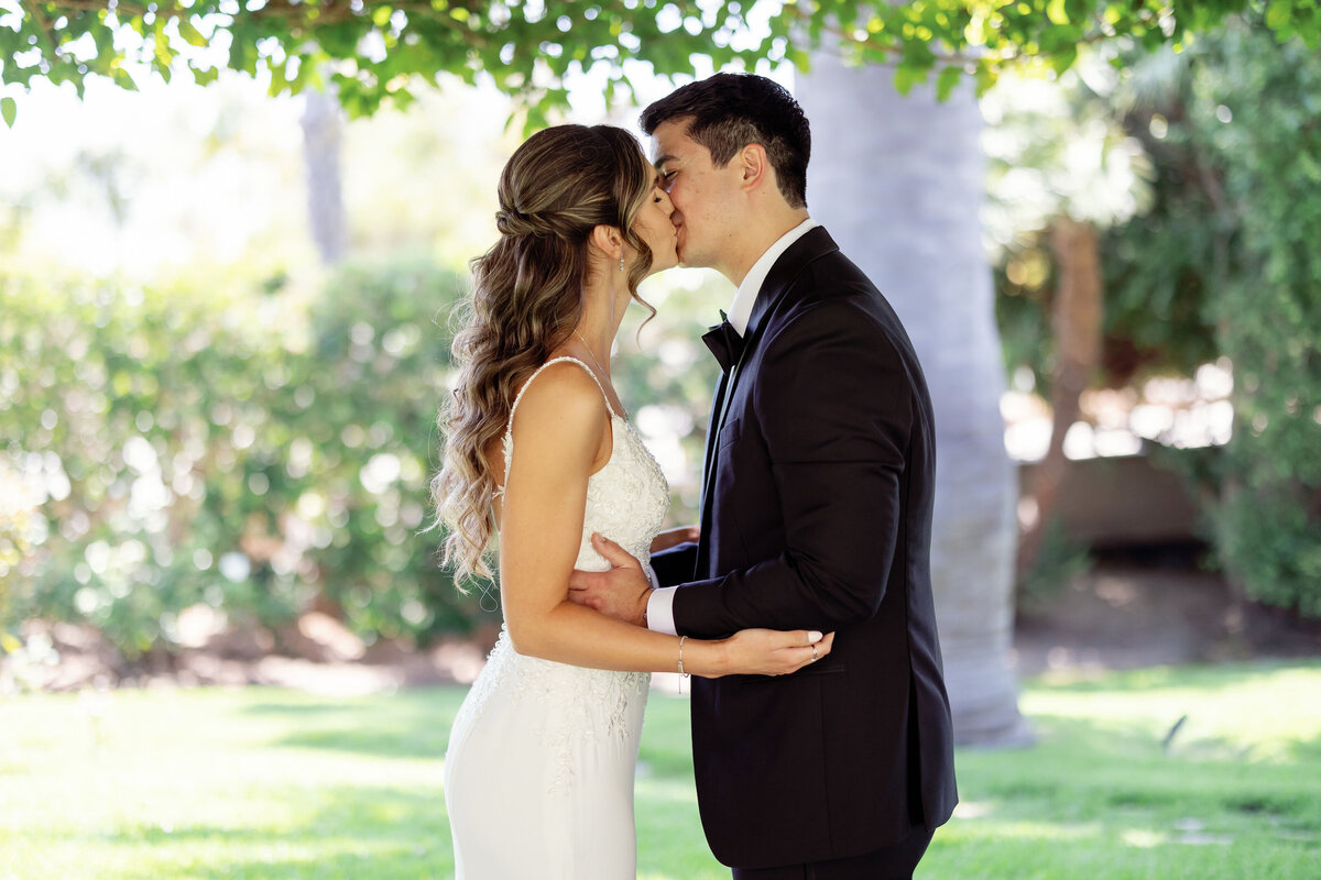 sneakpeeks-nicoleandphoto-cj-21