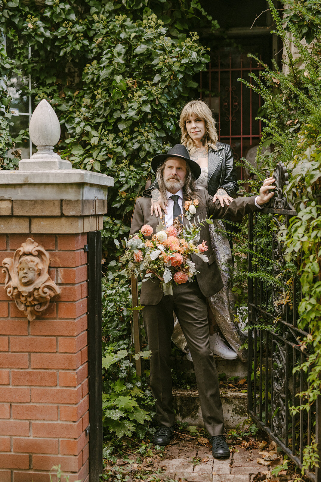 toronto-city-elopement-darling-mansion-wedding-photogrphy-intimate-modern-stylish-2471
