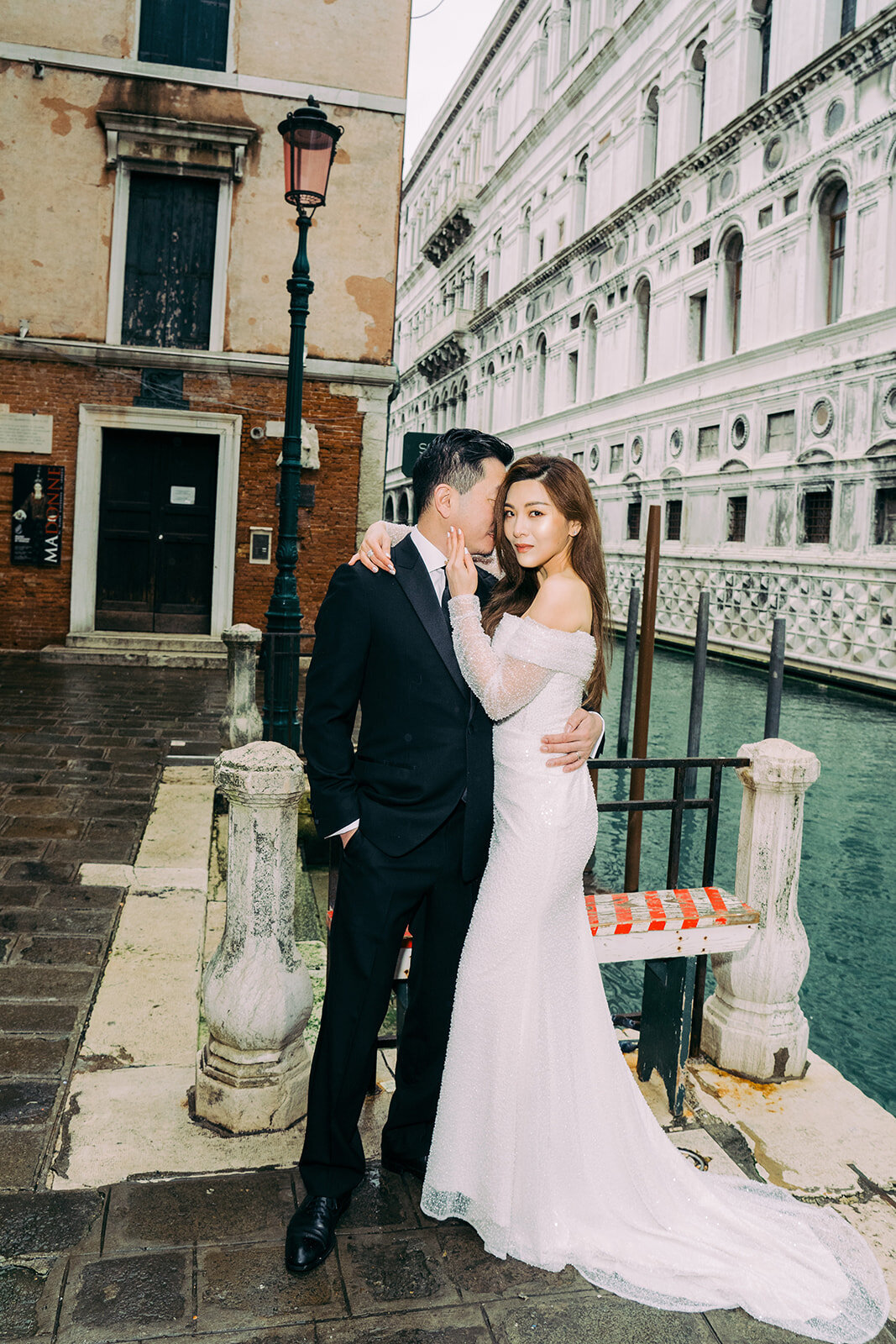luxury-film-wedding-photographer-lake-como-venice-italy-s