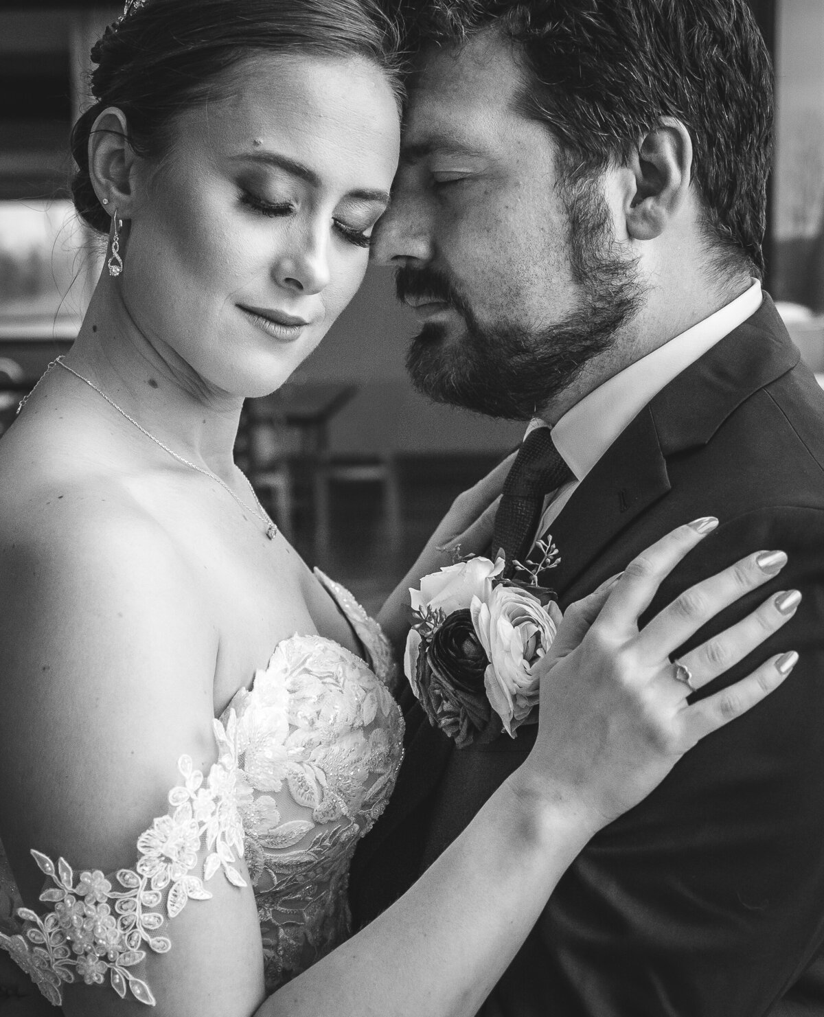 Buffalo NY and Rochester NY and WNY Wedding Photographer The Sterling Weddings The Sterling Timberlodge Clarence NY Wedding Photographer Buffalo NY Autumn (1 (25)