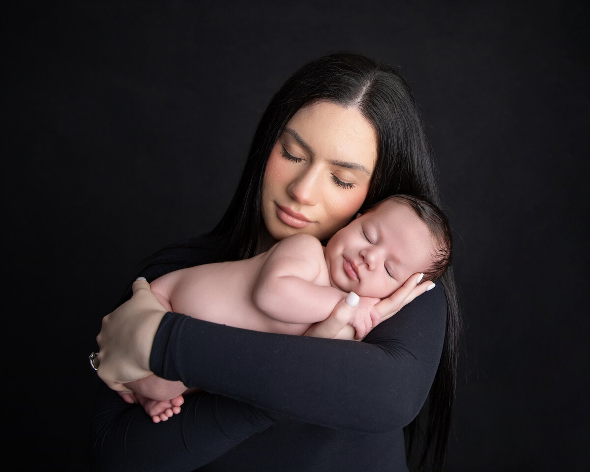 mom-baby-classic-photo