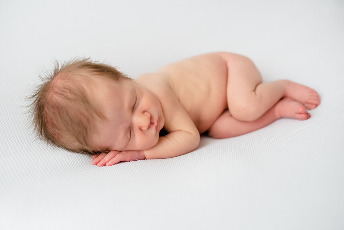 Natural Light Bright and Airy Newborn Photography-3