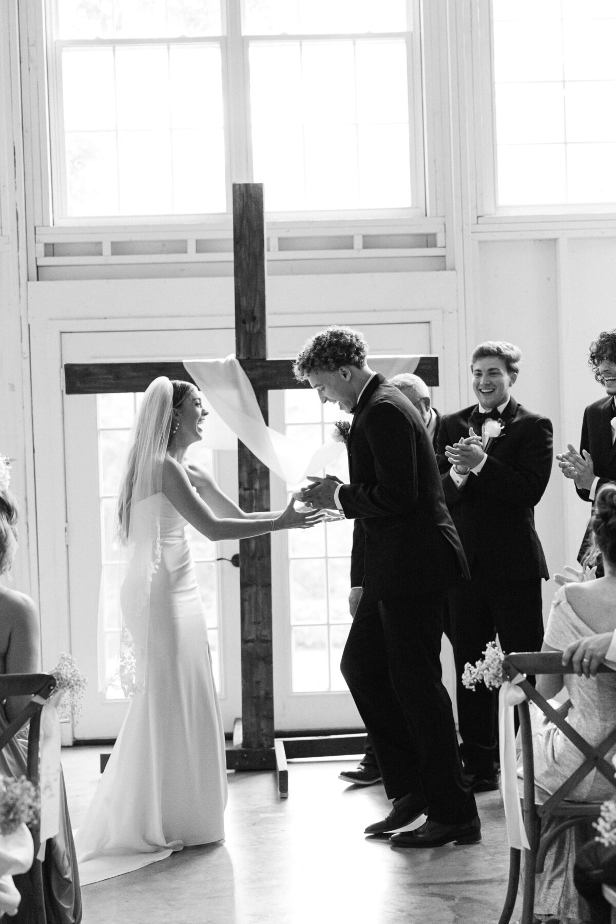brittany-pannebaker-tampa-florida-destination-wedding-photographer-wedding-gracie-and-taelon-arkansas-preview-20