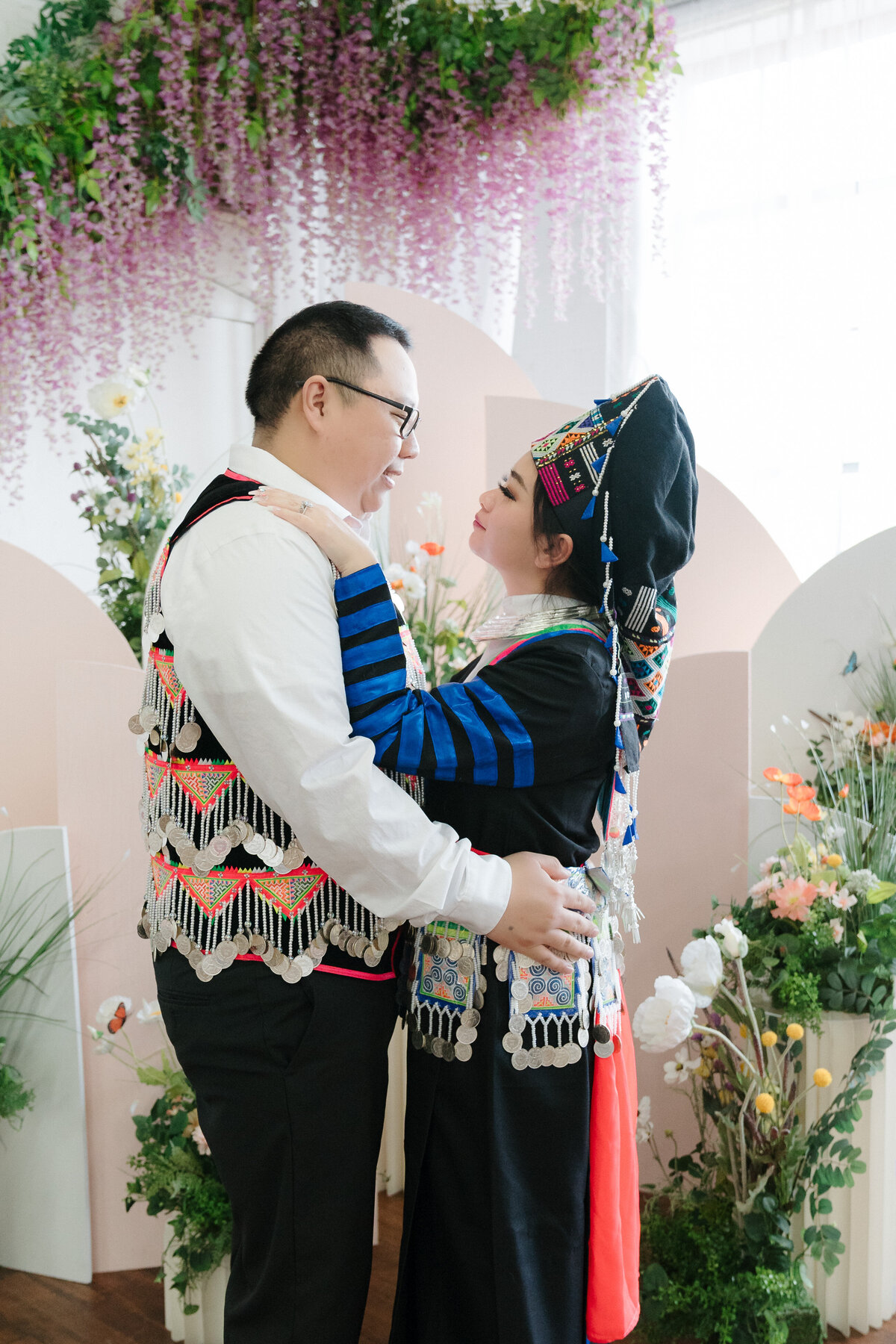 K & X - Hmong Engagement Session-28