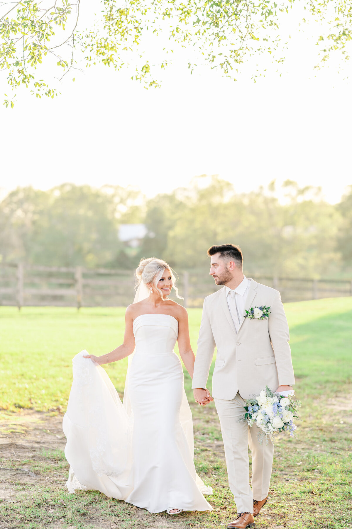 white-magnolia-november-wedding-kentwood-louisiana-70